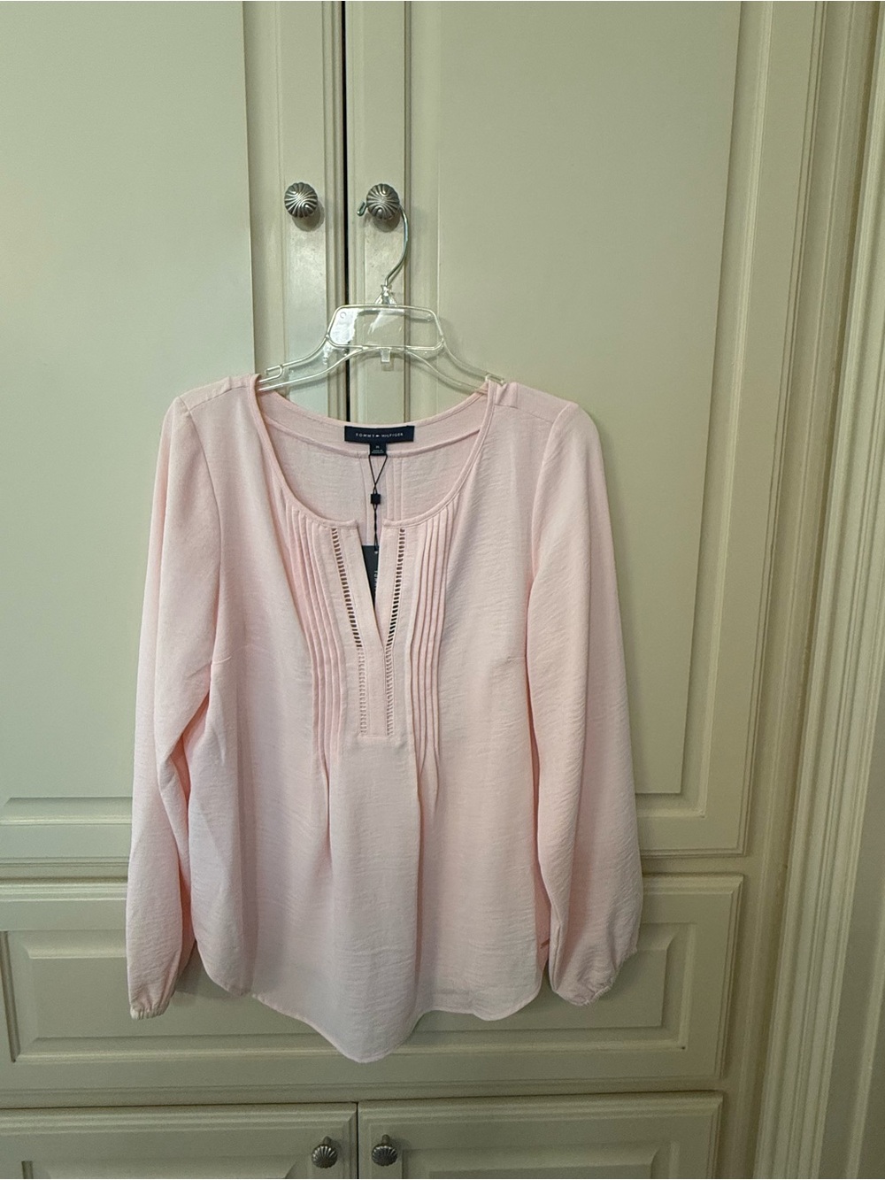 Tommy Hilfiger Light Pink Long-Sleeve Pintuck Peasant Blouse - Size M (NWT)